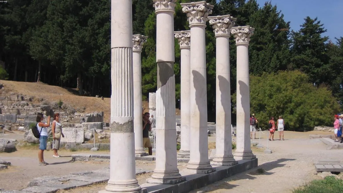 Budget travel Kos view with affordable accommodation and flights from UK